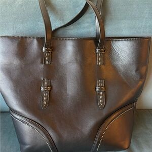 Max Studio Black  Tote with Structured Design